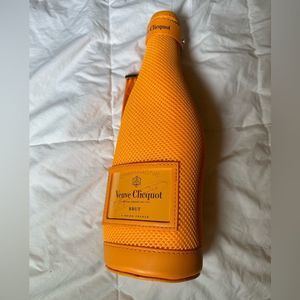 Veuve Clicquot champagne bottle carrier with handle.  In excellent condition.